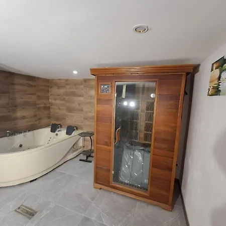 16 * Vilemov (Decin)